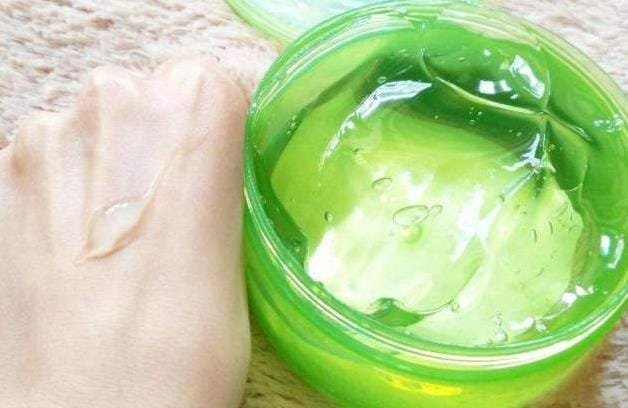How to use aloe vera for skin whitening
