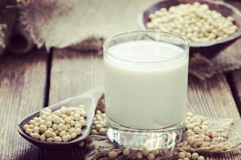 3 Best health benefits of drinking soy milk