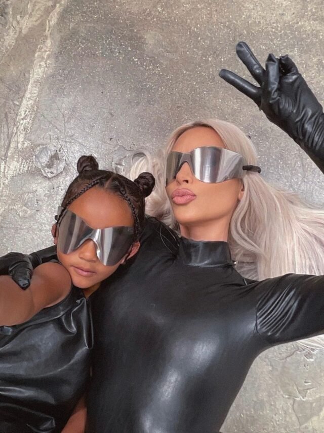 Kim kardashian sweet moments with her daughter