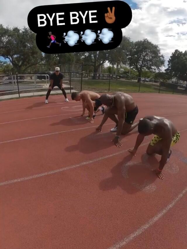 Terrell Owens runs insane 40-yard in 4.38 seconds